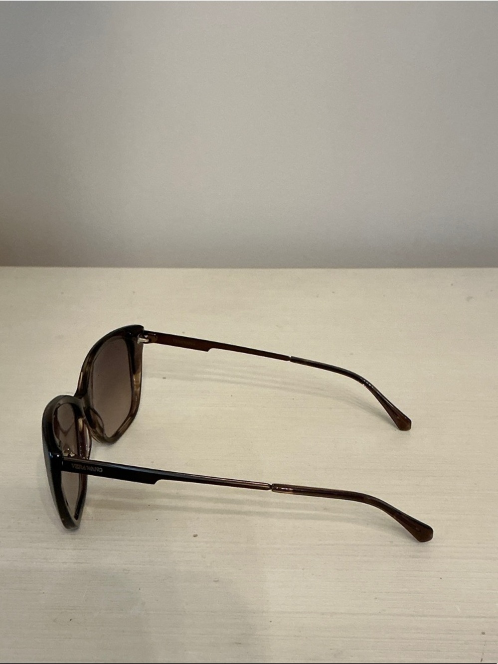 Authentic, Vera Wang Brown Cat-Eye Sunglasses - Picture 3 of 12